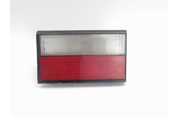 Recambio de piloto porton trasero derecho para citroen xantia berlina referencia OEM IAM   