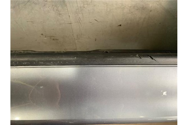 Recambio de paragolpes trasero para opel zafira a 2.0 dti 16v referencia OEM IAM 93173566  