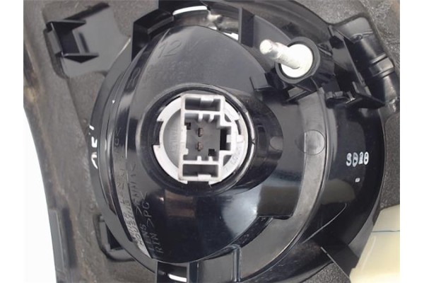Recambio de piloto porton trasero derecho para mazda 3 berlina (bk) referencia OEM IAM   