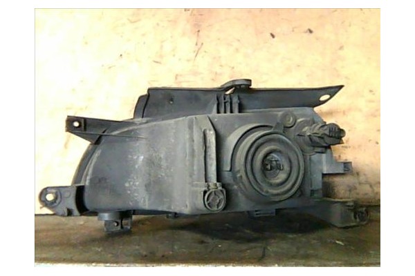 Recambio de faro delantero dcho para peugeot partner furgón (5) 1.9 d referencia OEM IAM 6205P8  