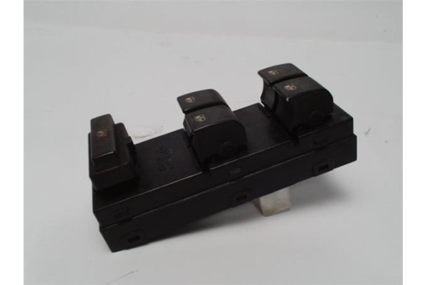 Recambio de mando elevalunas para kia ceed (ed) 1.6 crdi 115 referencia OEM IAM 935701H120  