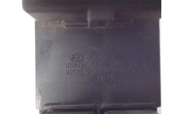 Recambio de mando elevalunas para kia ceed (ed) 1.6 crdi 115 referencia OEM IAM 935701H120  
