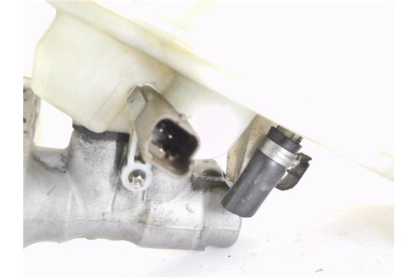Recambio de bomba freno para peugeot 207 1.6 hdi referencia OEM IAM 32067093L  