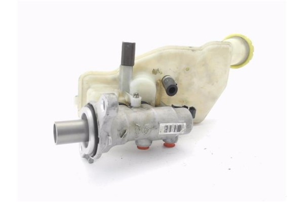 Recambio de bomba freno para peugeot 207 1.6 hdi referencia OEM IAM 32067093L  