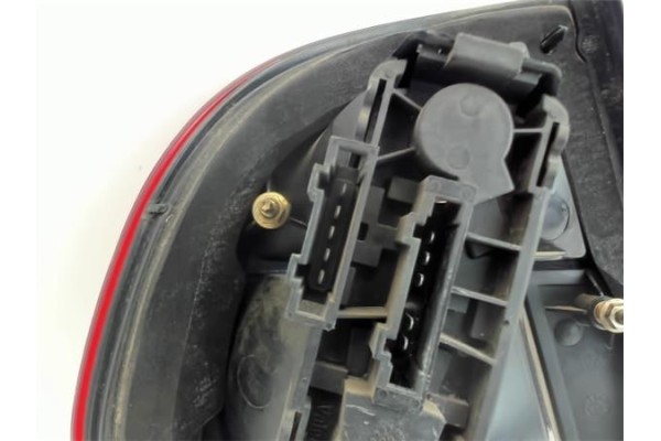 Recambio de piloto trasero derecho para seat cordoba berlina (6k2) referencia OEM IAM 6K5945096G 89300721 