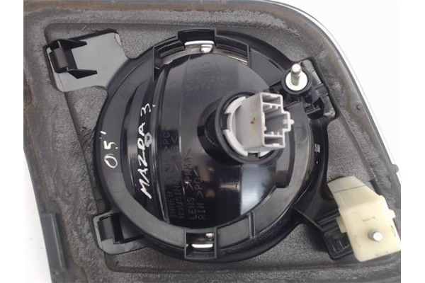 Recambio de piloto porton trasero derecho para mazda 3 berlina (bk) referencia OEM IAM   