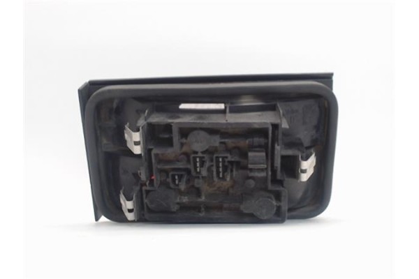 Recambio de piloto porton trasero derecho para citroen xantia berlina referencia OEM IAM   