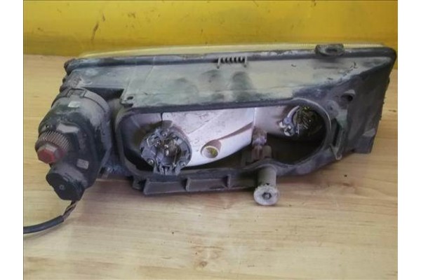 Recambio de faro delantero izquierdo para seat toledo (1l) 1.8 16v referencia OEM IAM 1L0941017K  
