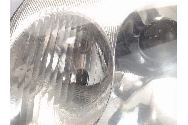 Recambio de faro delantero izquierdo para renault clio ii fase i (b/cb0) referencia OEM IAM 260601187R  