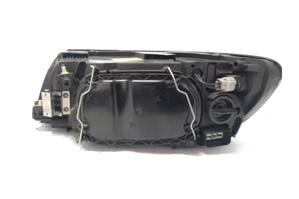 Recambio de faro delantero dcho para volvo v50 familiar 2.0 d referencia OEM IAM 31335222 0301198204 30698886 , VOLVO | 31213185