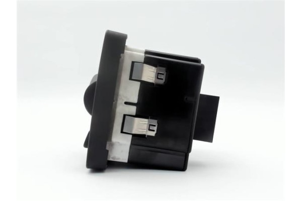 Recambio de mando de luces para volvo v50 familiar 2.0 d referencia OEM IAM 30739300  