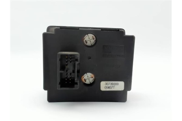Recambio de mando de luces para volvo v50 familiar 2.0 d referencia OEM IAM 30739300  