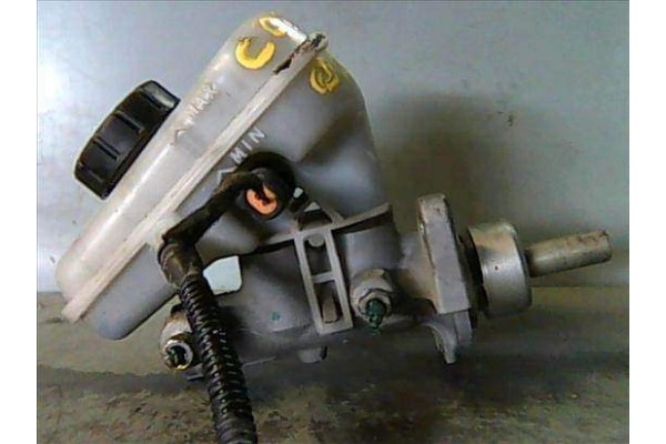 Recambio de bomba freno para opel corsa c (2000) 1.2 referencia OEM IAM  5075 