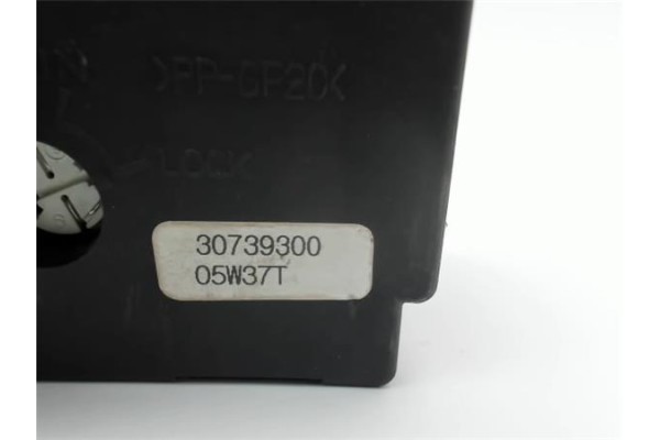 Recambio de mando de luces para volvo v50 familiar 2.0 d referencia OEM IAM 30739300  