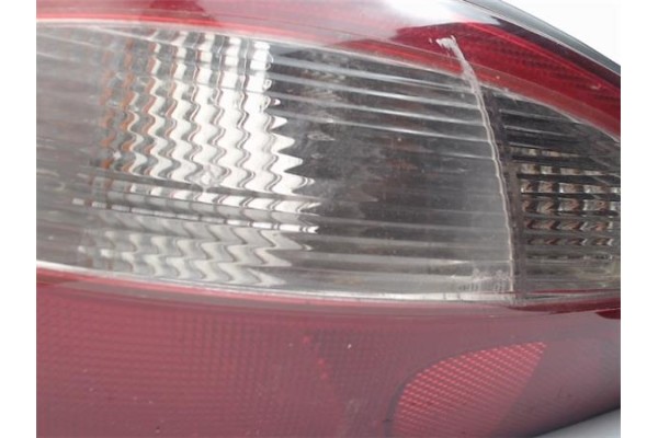 Recambio de piloto trasero izquierdo para hyundai coupe (j2) referencia OEM IAM 9240127020  