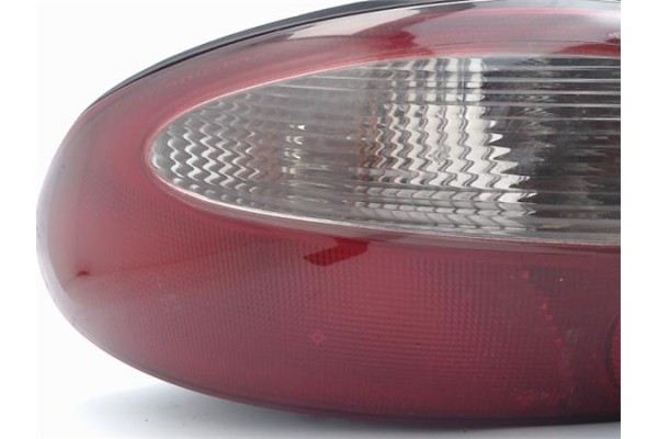 Recambio de piloto trasero izquierdo para hyundai coupe (j2) referencia OEM IAM 9240127020  