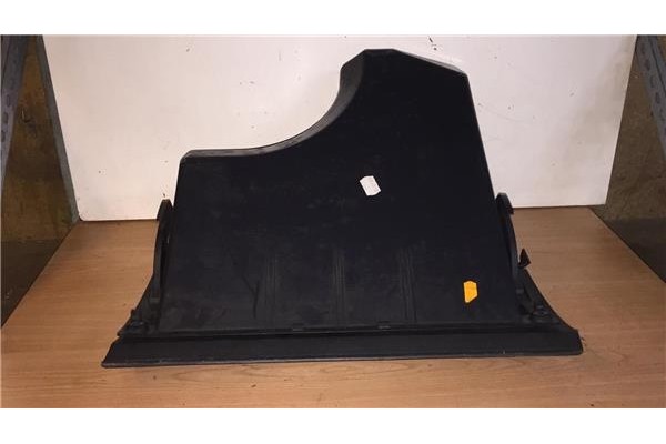 Recambio de guantera salpicadero para opel corsa c 1.3 cdti referencia OEM IAM 09114403 460029937  Recambio de guantera salpicadero para opel corsa c 1.3 cdti referencia OEM IAM 09114403 460029937