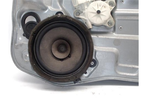 Recambio de elevalunas electrico delantero derecho para volvo v50 familiar 2.0 d referencia OEM IAM 30737681  