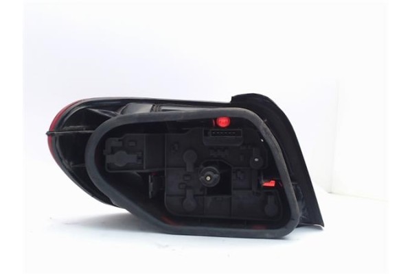 Recambio de piloto trasero derecho para citroen xsara berlina referencia OEM IAM 6351J5 2202363 25340801 , CITROËN