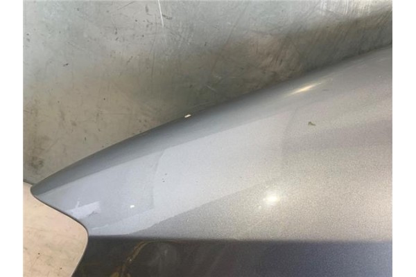 Recambio de aleta delantero izquierda para opel zafira a 2.0 dti 16v referencia OEM IAM 1101030 1106016 