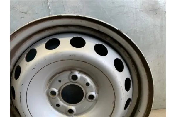 Recambio de llanta para fiat iii fiorino (225) 1.3 d multijet referencia OEM IAM 51762969  