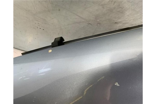 Recambio de aleta delantero izquierda para opel zafira a 2.0 dti 16v referencia OEM IAM 1101030 1106016 