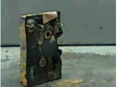 Recambio de cierre electromagnetico delantero derecho para audi 80 berlina/avant 2.3 básico berlina referencia OEM IAM 8A1837016