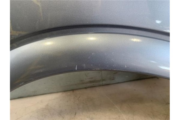 Recambio de aleta delantero derecha para opel zafira a 2.0 dti 16v referencia OEM IAM 1102028 1106015 