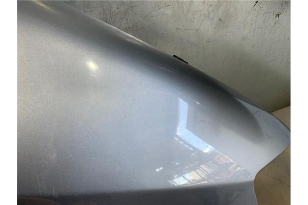 Recambio de aleta delantero derecha para opel zafira a 2.0 dti 16v referencia OEM IAM 1102028 1106015 