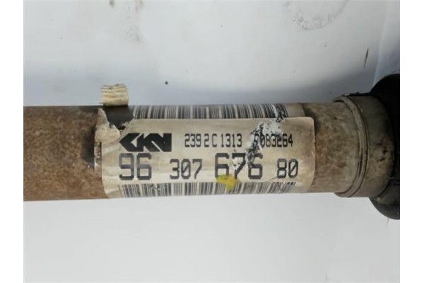 Recambio de palier delantero izquierdo para peugeot 206 1.4 hdi eco 70 referencia OEM IAM 9630767680  