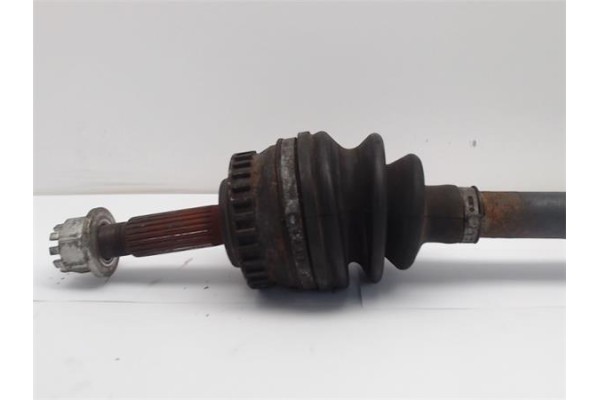 Recambio de palier delantero izquierdo para opel combo (corsa c) 1.7 dti 16v referencia OEM IAM   