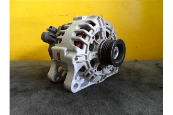 Recambio de alternador para peugeot 206 1.4 i referencia OEM IAM 1638104880 1638112380 