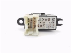 Recambio de mando elevalunas delantero derecho para nissan micra (k12e) 1.2 16v referencia OEM IAM 25411AX610  