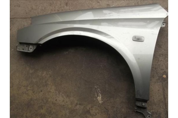 Recambio de aleta delantero izquierda para nissan primera berlina (p12) 1.9 dci referencia OEM IAM   