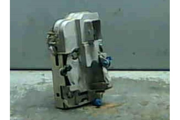 Recambio de cierre electromagnetico delantero derecho para citroen berlingo 2.0 hdi 90 (mfrhy) referencia OEM IAM 9136P7  