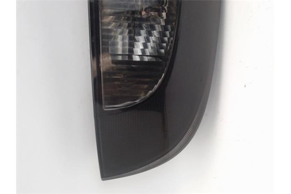 Recambio de piloto trasero derecho para opel corsa c referencia OEM IAM 24457236 89307501 