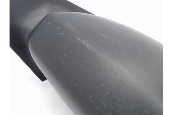 Recambio de retrovisor izquierdo para renault 19 txe referencia OEM IAM 7700785786  