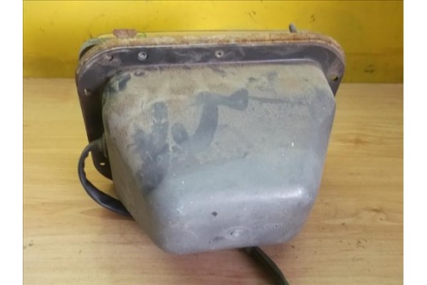 Recambio de faro delantero izquierdo para pegaso j4 -1100 cap combi 1.8 d referencia OEM IAM   