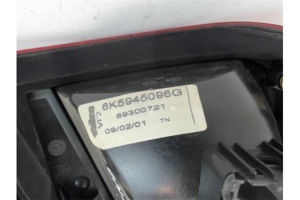 Recambio de piloto trasero derecho para seat cordoba berlina (6k2) referencia OEM IAM 6K5945096G 89300721 
