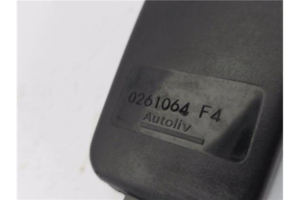 Recambio de anclaje cinturon delantero derecho para peugeot 206 1.9 d referencia OEM IAM 8973L3 599CB 