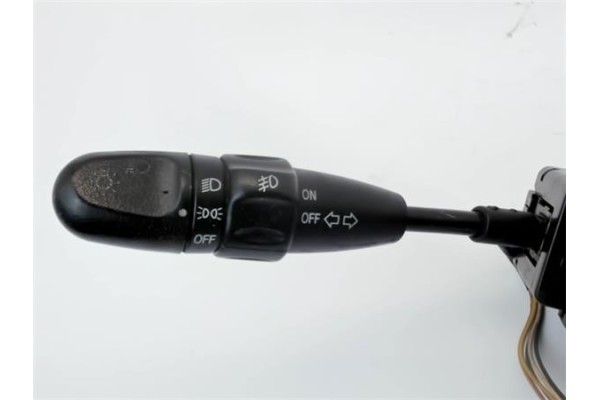 Recambio de mando intermitencia para daewoo kalos 1.4 sport referencia OEM IAM 25560AX792  