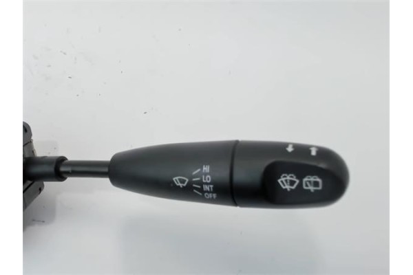 Recambio de mando intermitencia para daewoo kalos 1.4 sport referencia OEM IAM 25560AX792  