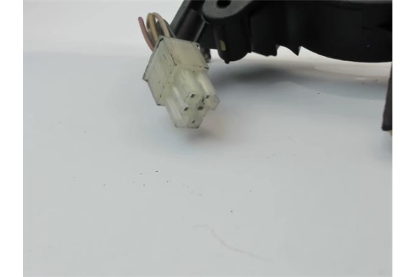Recambio de mando intermitencia para daewoo kalos 1.4 sport referencia OEM IAM 25560AX792  