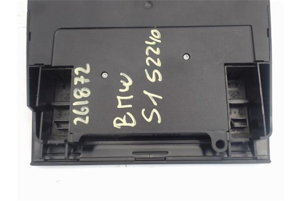 Recambio de luz interior techo para bmw serie 1 berlina (e81/e87) 2.0 120d referencia OEM IAM 913748301  