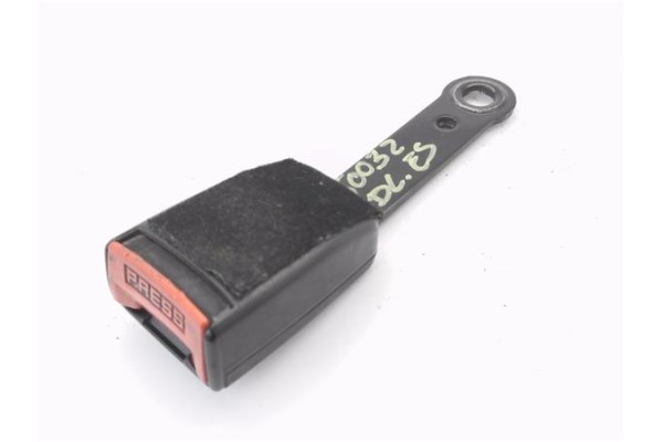 Recambio de anclaje cinturon delantero izquierdo para peugeot 206 1.9 d referencia OEM IAM 8973L3 599CB 