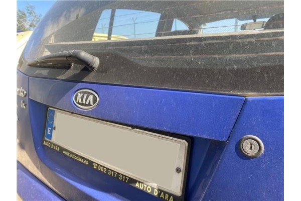 Recambio de moldura porton trasero para kia picanto (sa) 1.1 active referencia OEM IAM 8731007100  