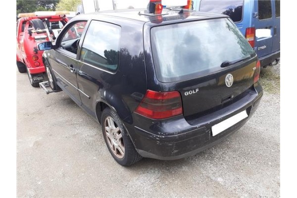 volkswagen golf iv berlina (1j1) del año 2001