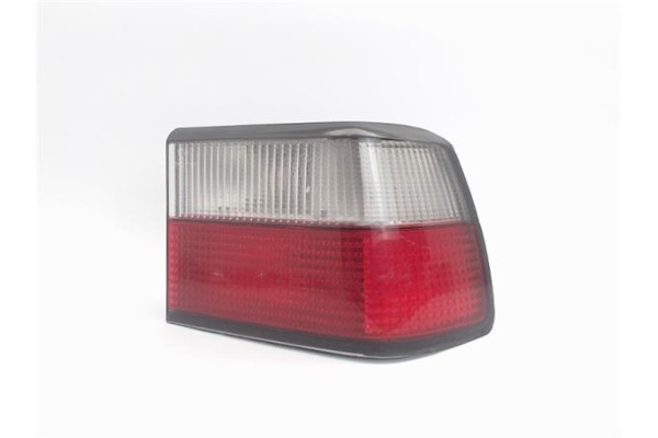 Recambio de piloto trasero derecho para citroen xantia berlina referencia OEM IAM   