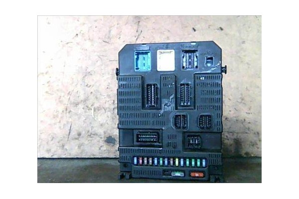 Recambio de caja fusibles/rele para fiat scudo 1.6 d multijet referencia OEM IAM 9659285480  