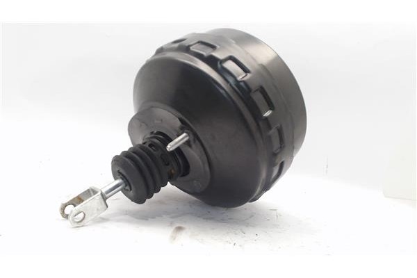 Recambio de servofreno para bmw serie 1 berlina (e81/e87) 2.0 120d referencia OEM IAM 29677592901  